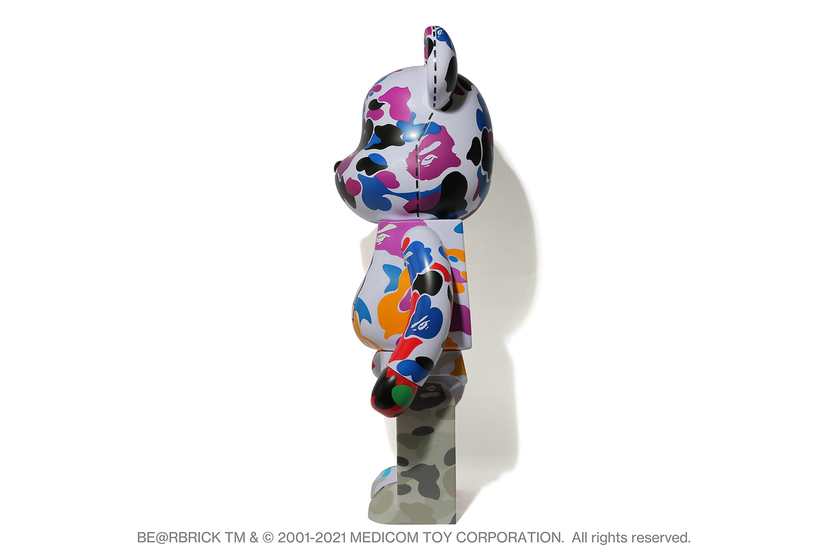 A BATHING APE 28TH ANNIVERSARY BE@RBRICK BAPE CAMO 1000%