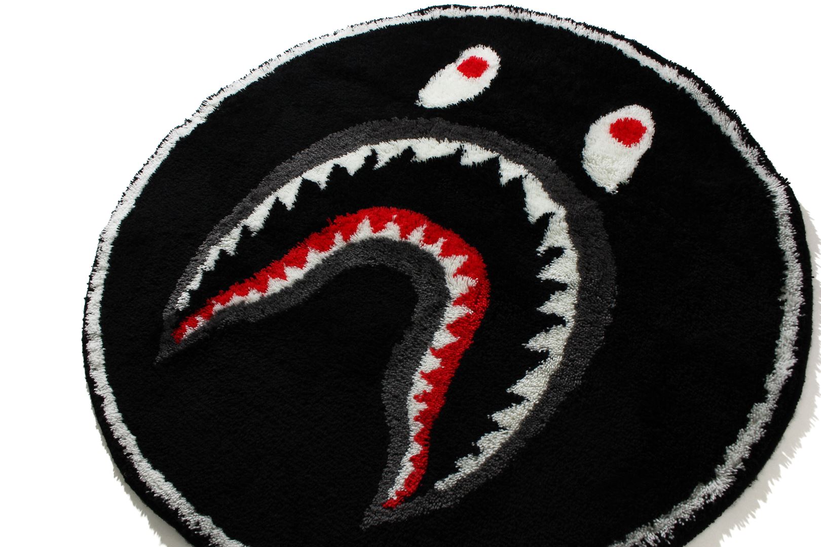 SHARK RUG MAT