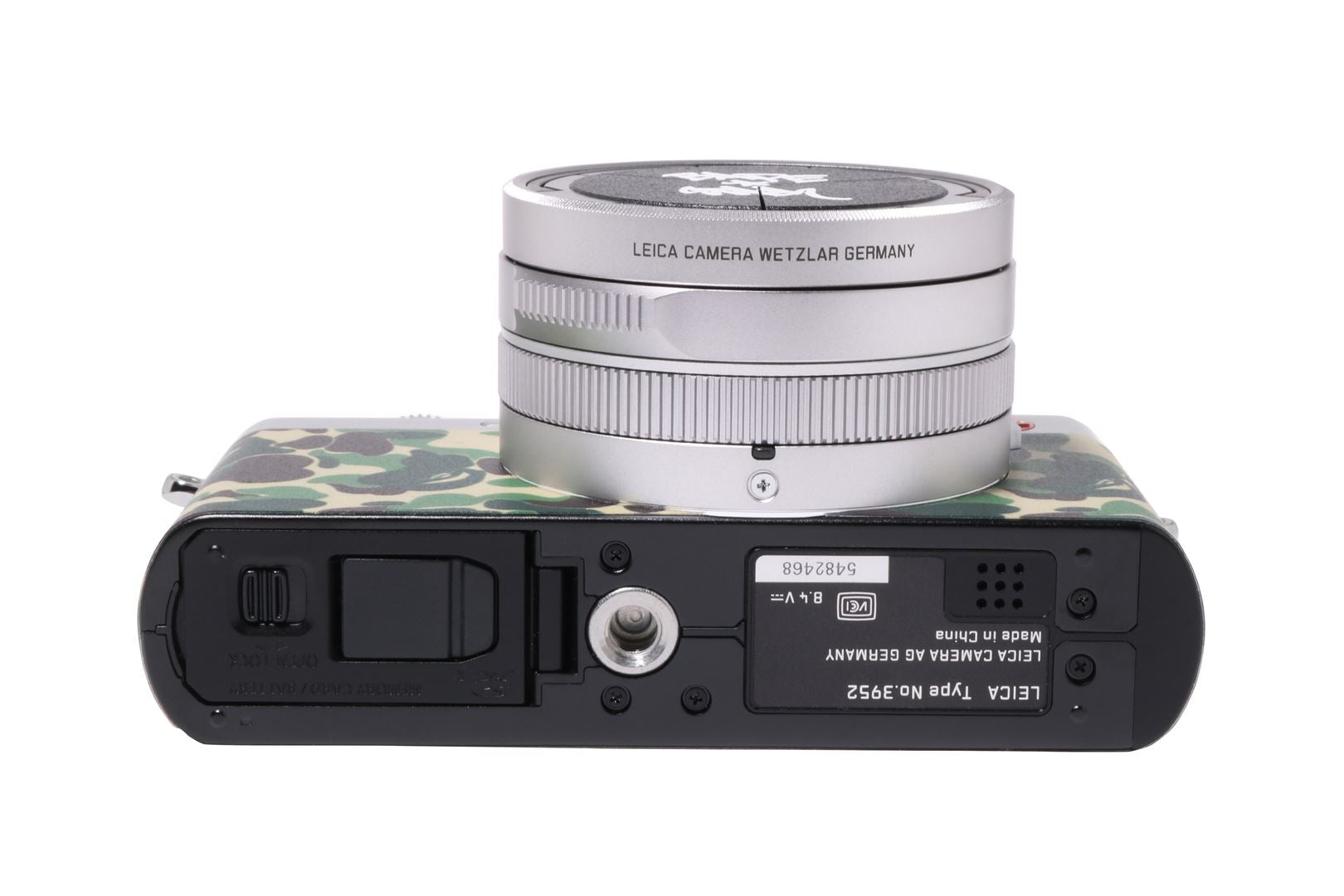 LEICA D-LUX 7 A BATHING APE X STASH EDITION