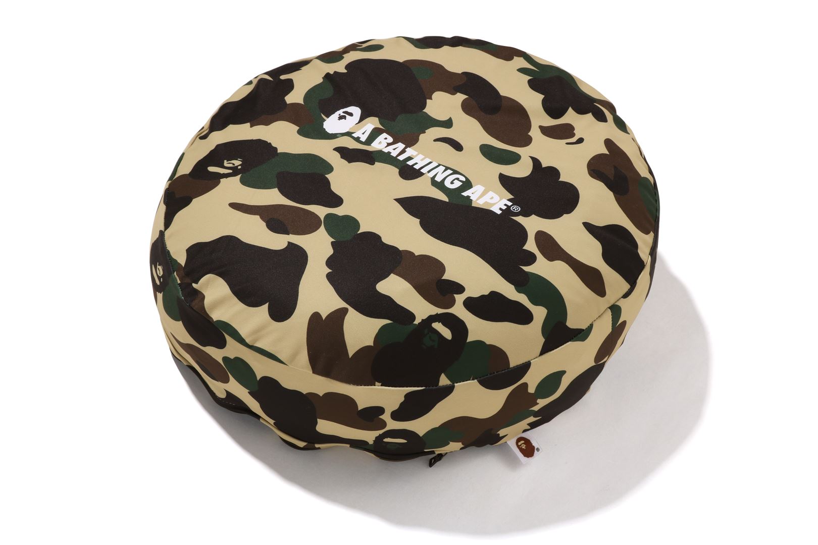 1ST CAMO A BATHING APE CIRCLE FLUFFY BEADS CUSHION