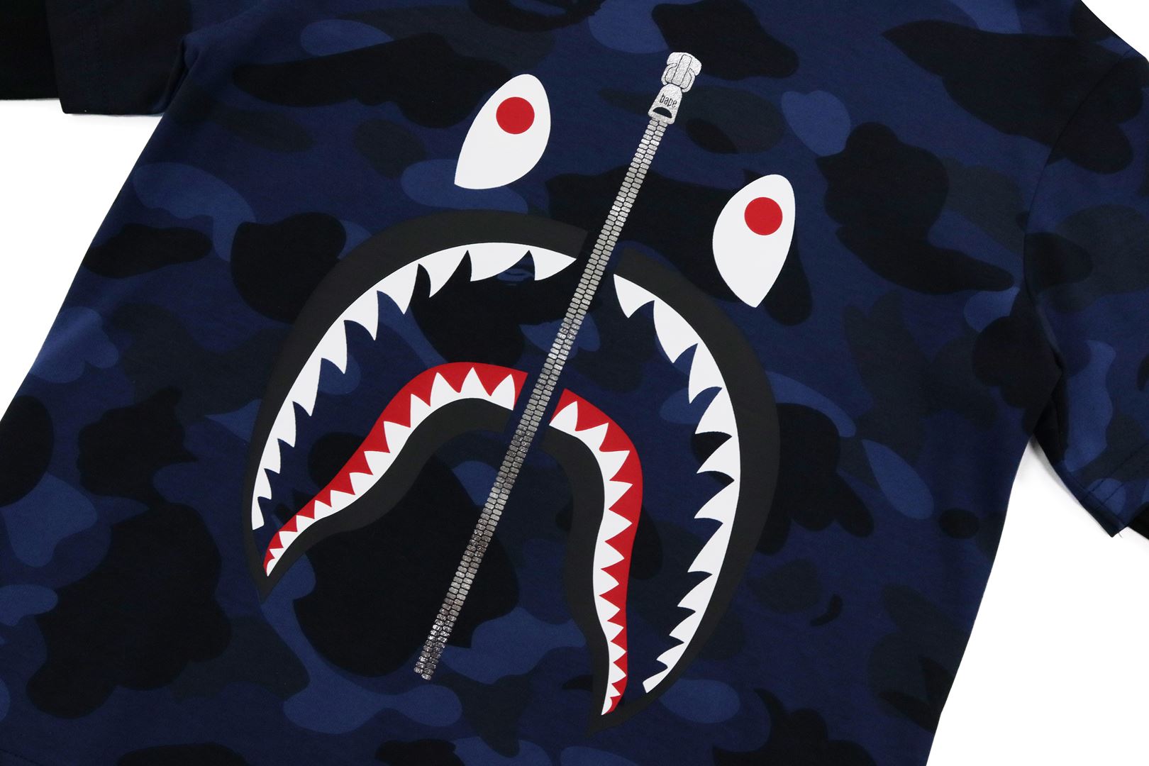 COLOR CAMO SHARK LAYERED L/S TEE