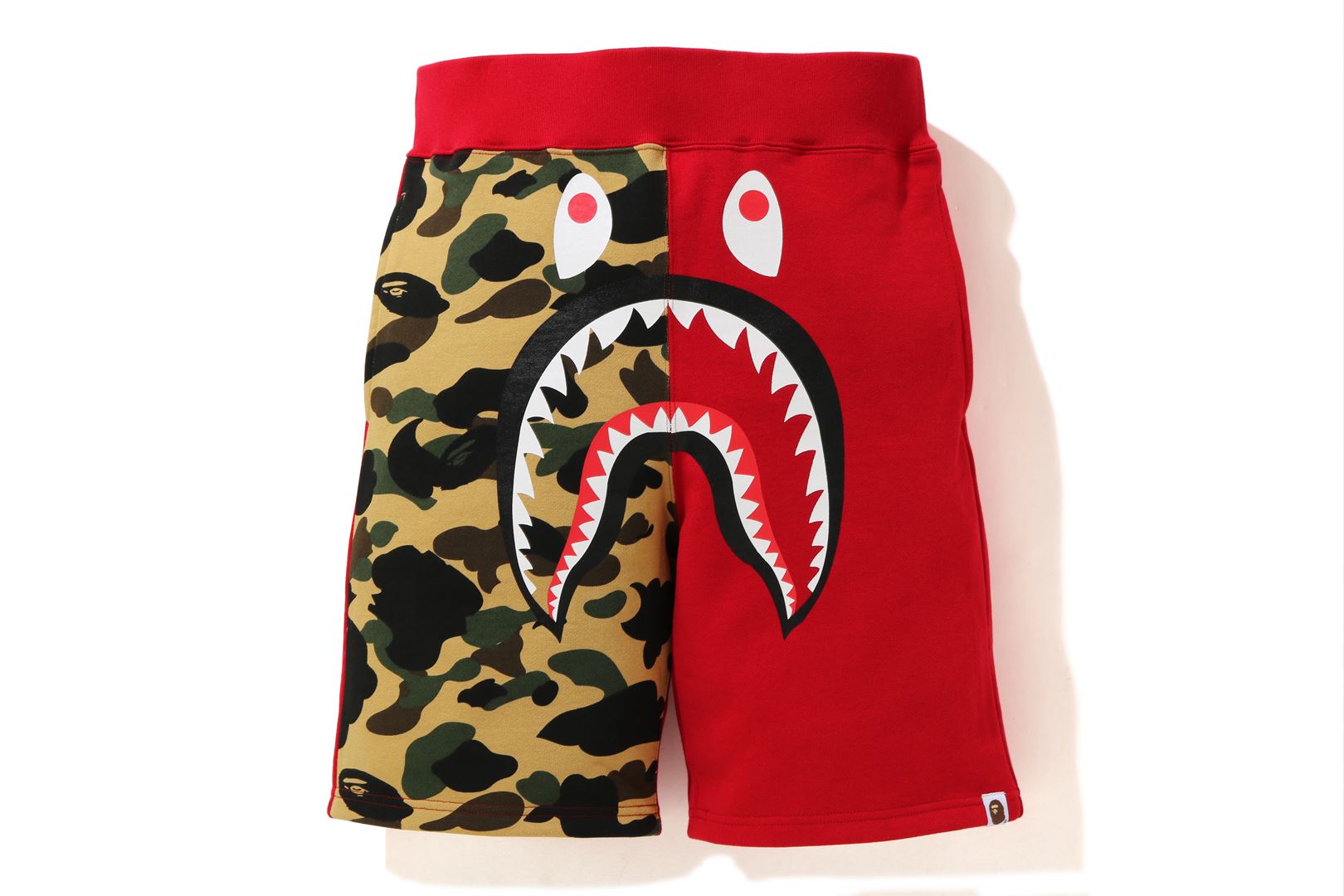 SHARK SWEAT SHORTS