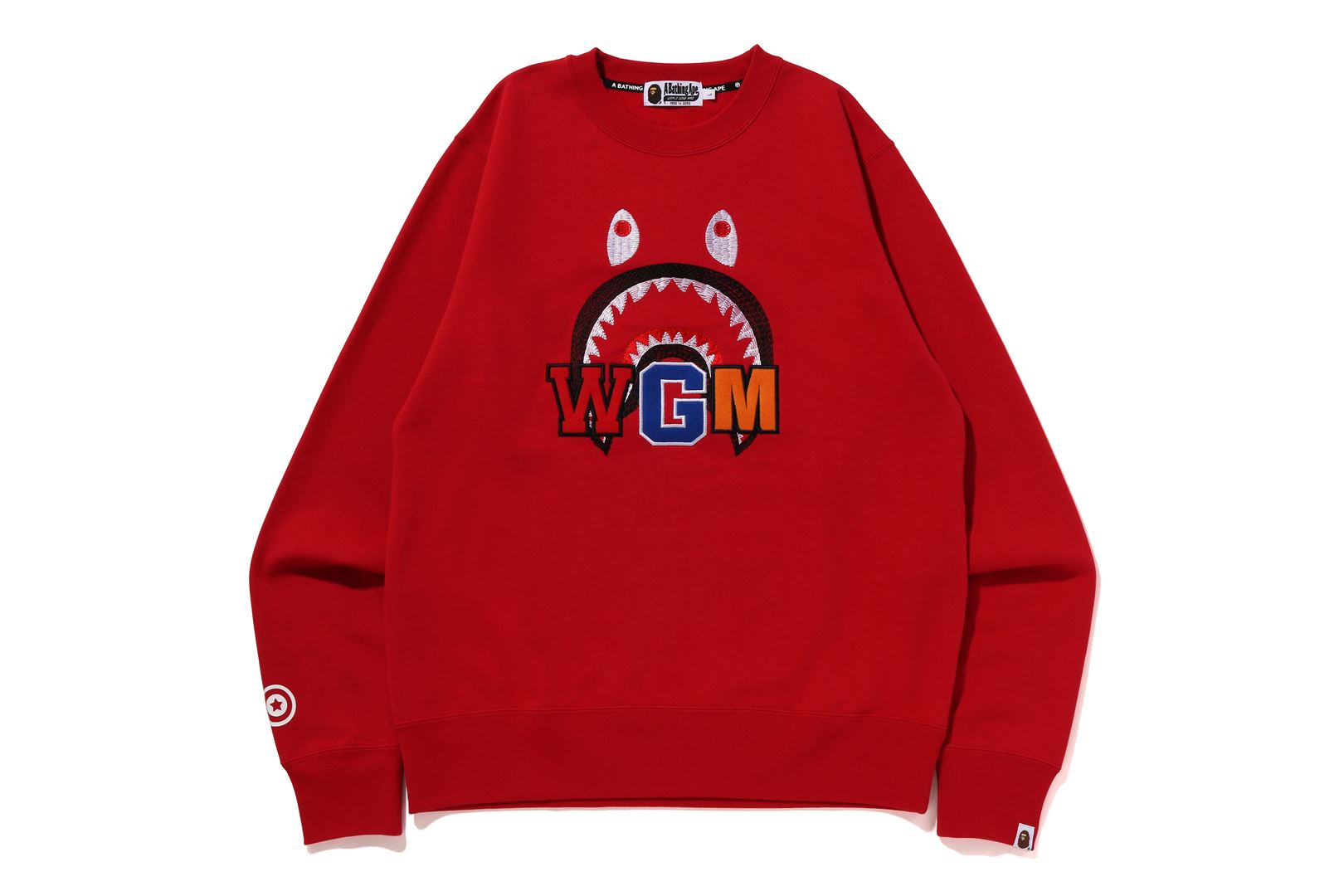 SHARK EMBROIDERY CREWNECK