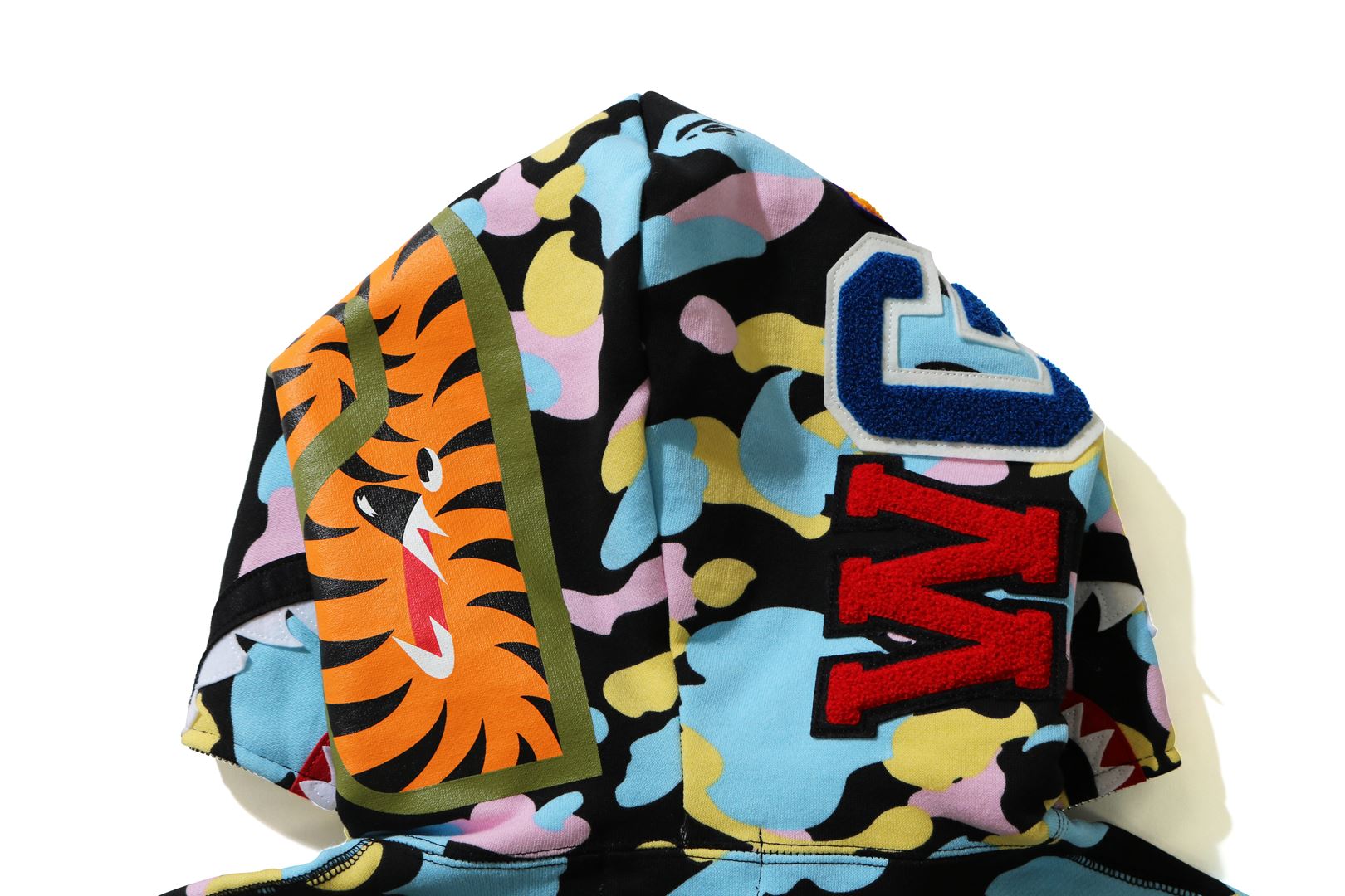 NEW MULTI CAMO SHARK RELAXED FIT FULL ZIP HOODIE