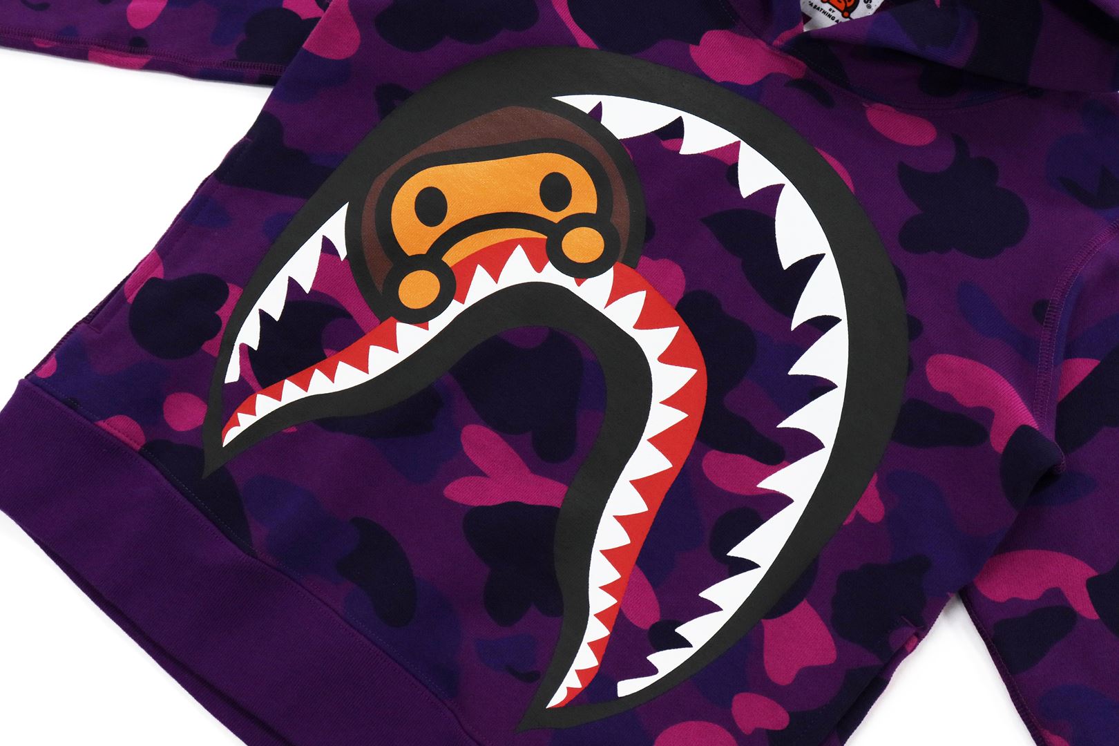 COLOR CAMO MILO SHARK PULLOVER HOODIE