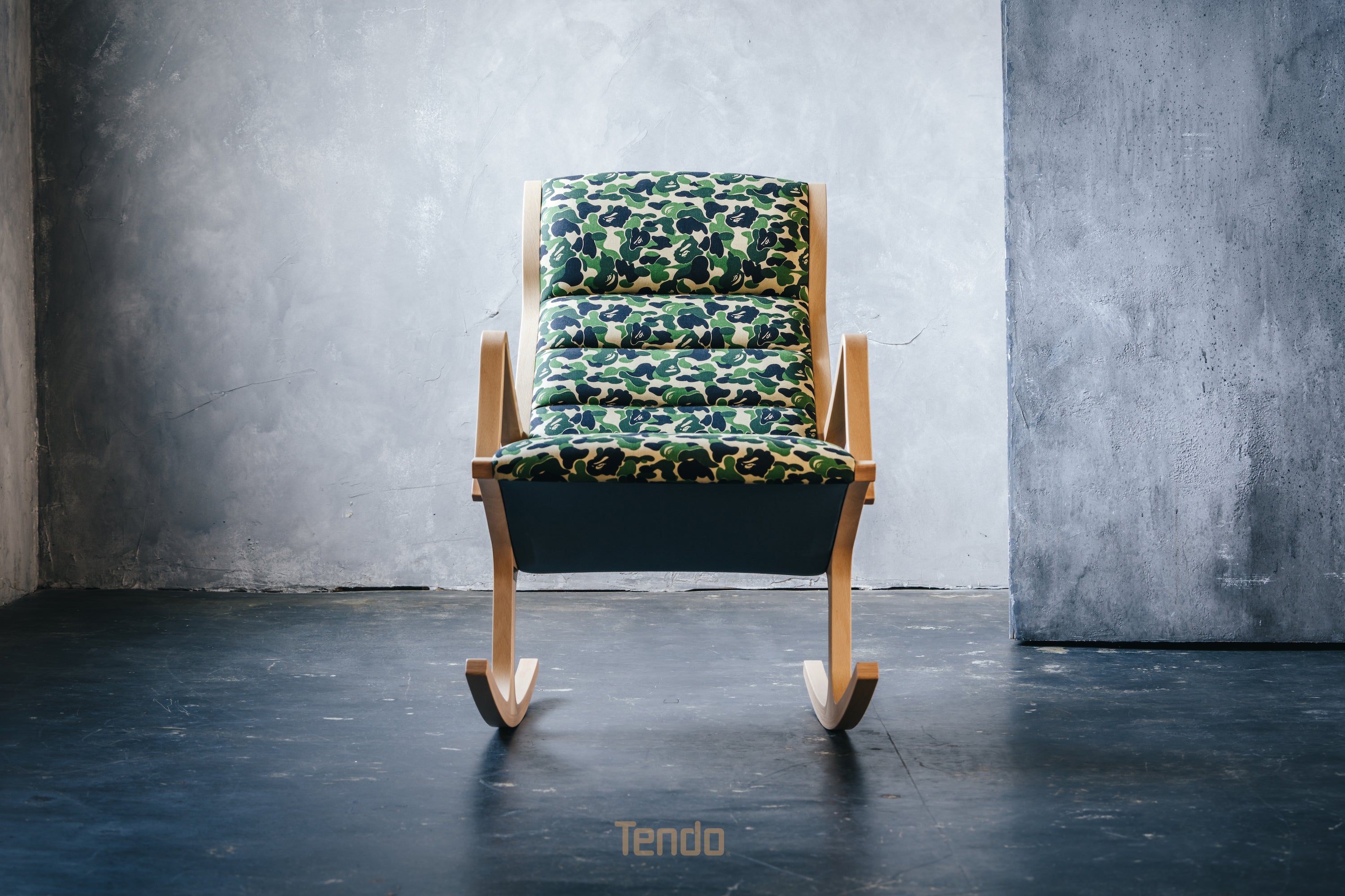 BAPE X TENDO ABC CAMO ROCKING CHAIR BAPE HOME