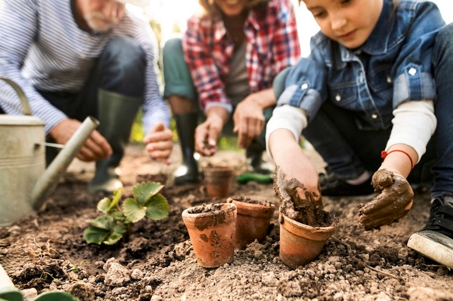 family gardening