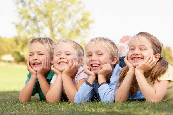 kids smiling - tooth extraction