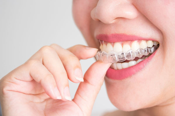 girl wearing invisalign