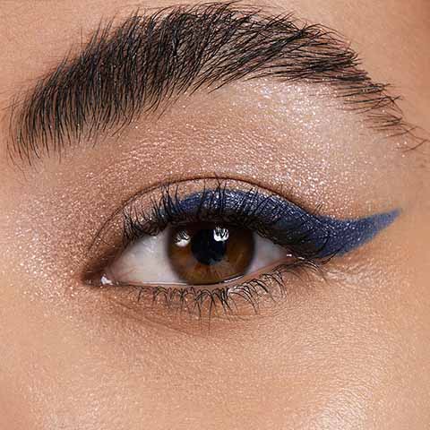 How to do a bold eye.
