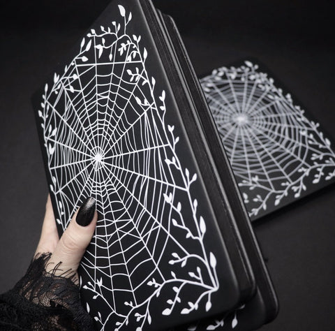 spider web book case inchoo bijoux