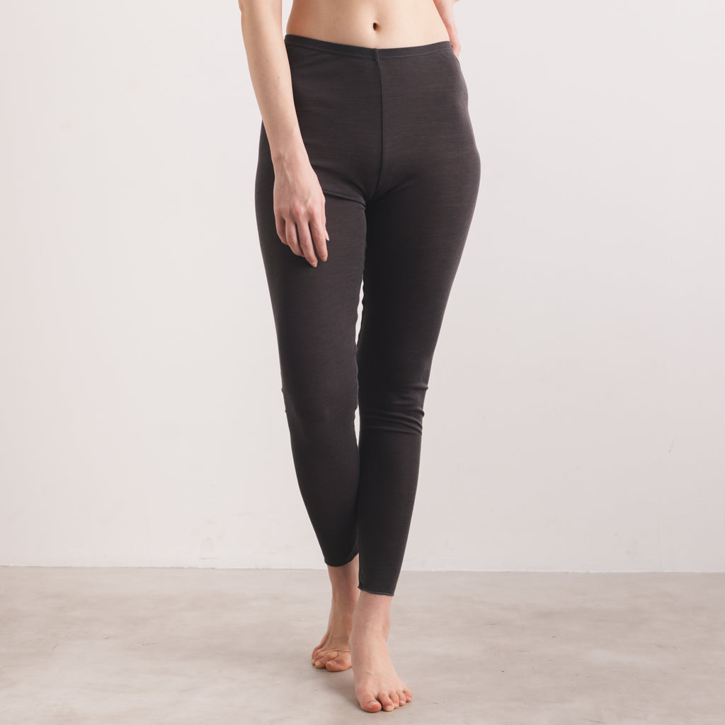 100% Silk Leggings in Charcoal Look