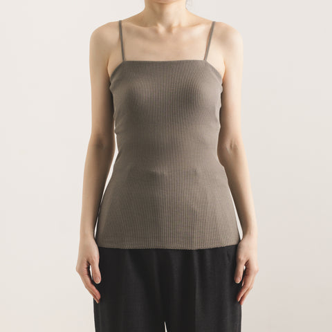 Model: 158cm B70, Wearing Cotton & Silk Rib Bandeau Camisole with Bra size S (front)