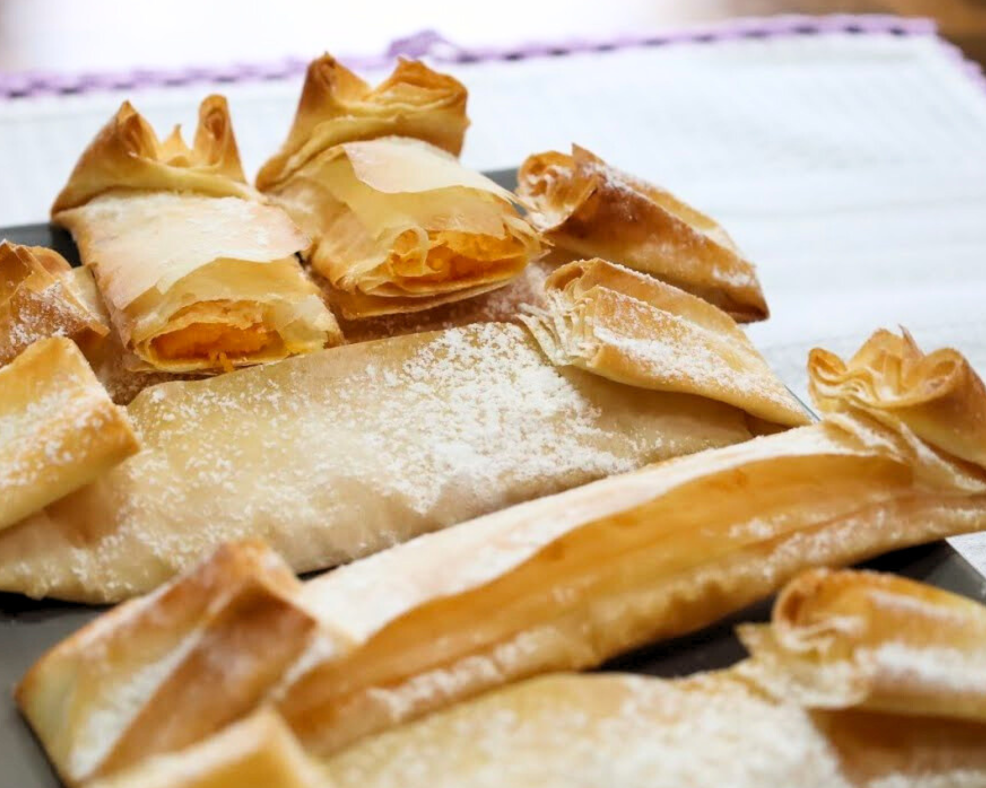 Pastel de Belém and Pastel de Tentúgal