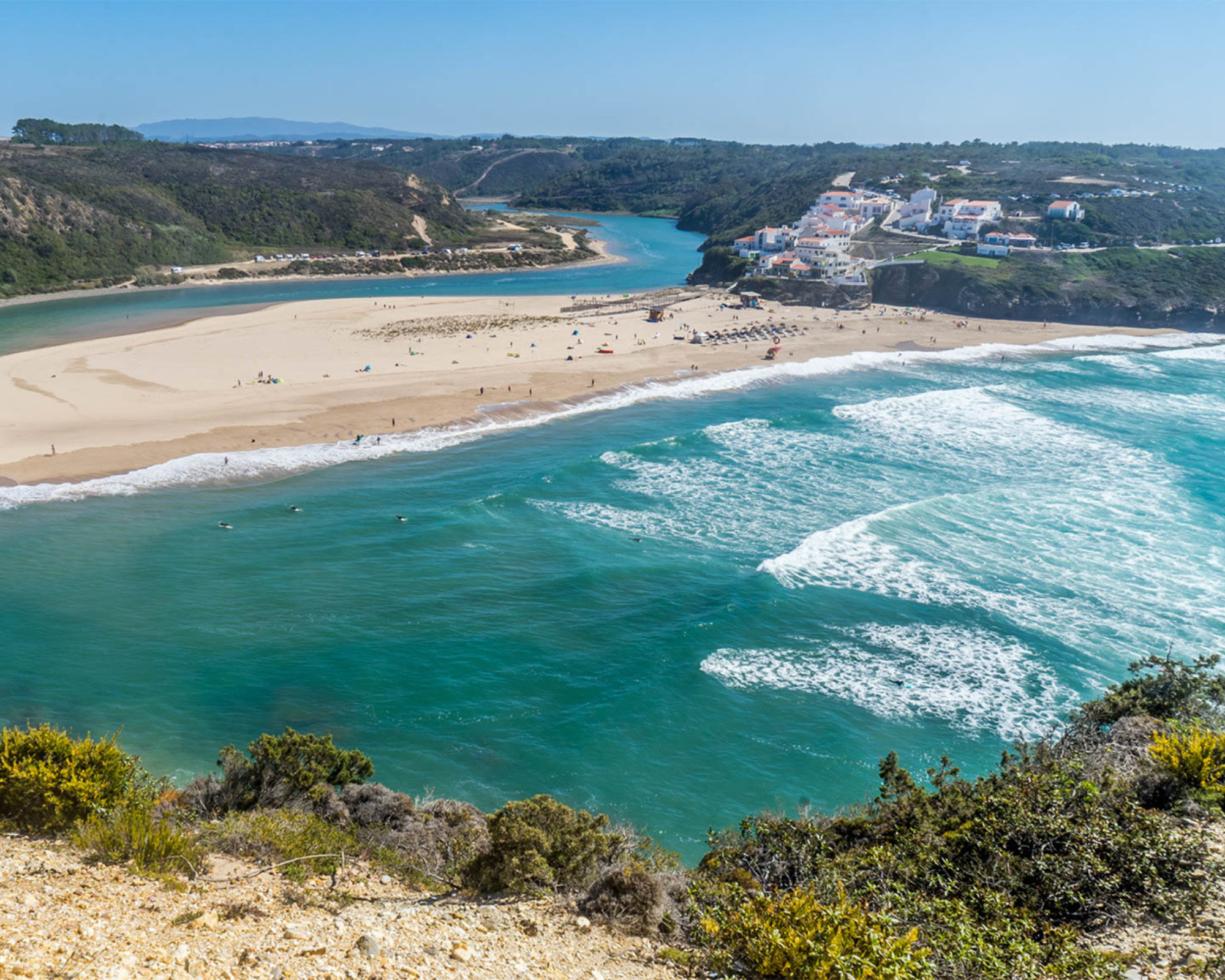 The 7 Wonderful Beaches of Portugal by Luz Editions