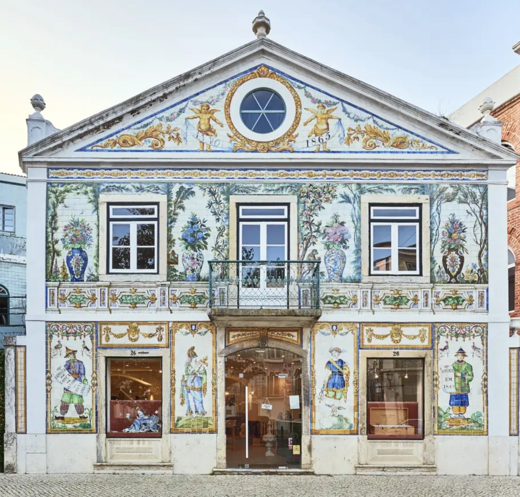 10 exemples de l'art des azulejos au Portugal - Lisbonne, usine d'azulejos Viúva Lamego