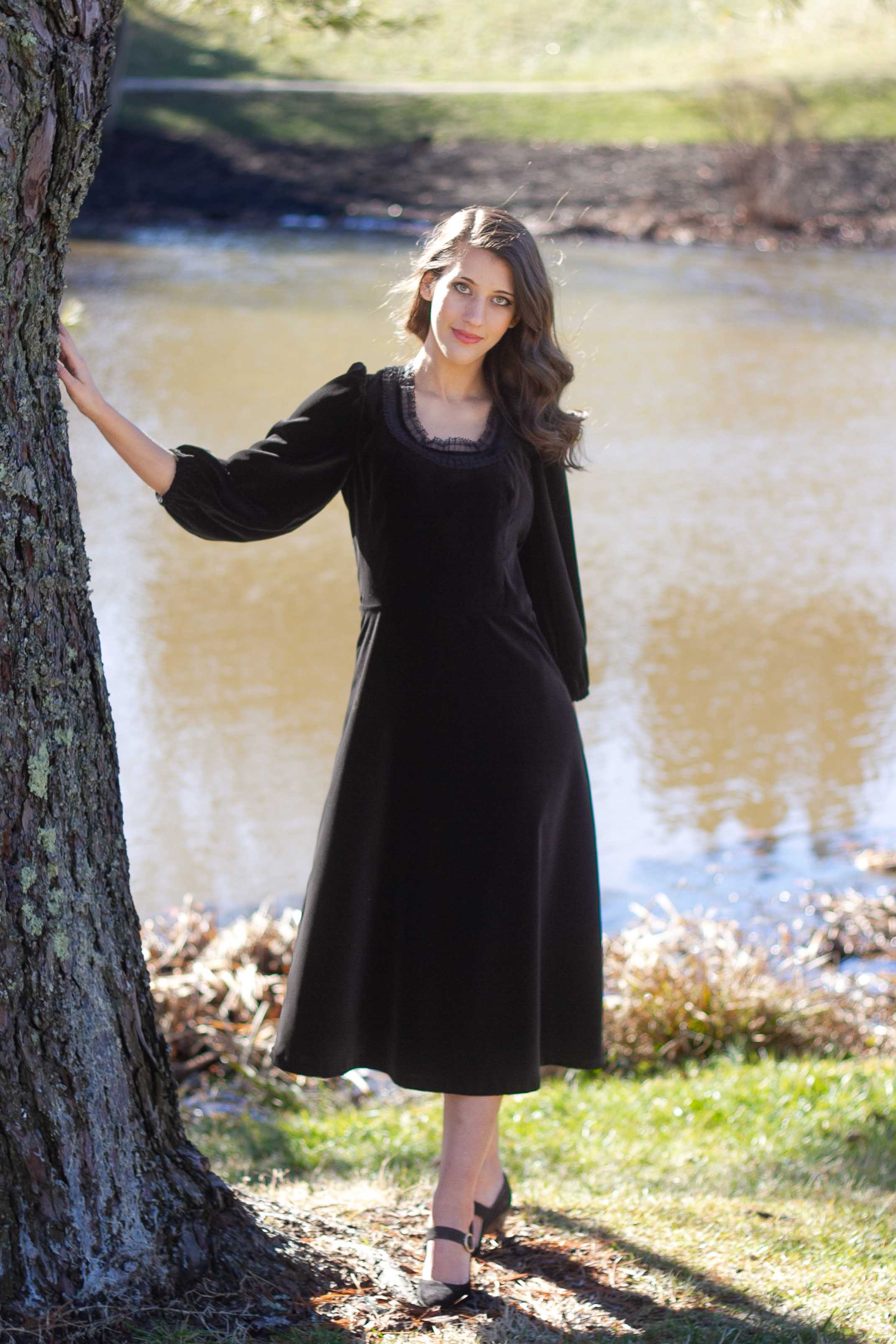 1930s black velvet dress