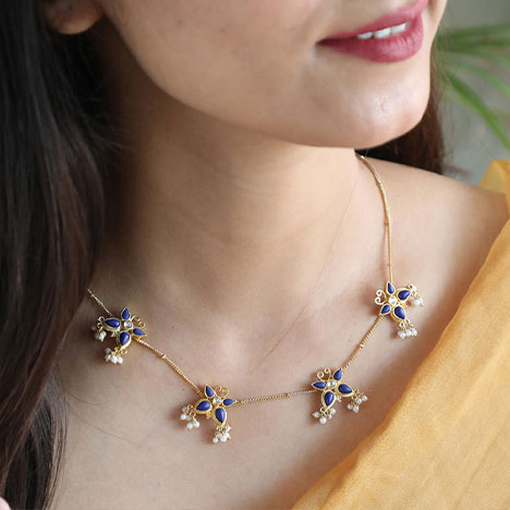https://cdn.shopify.com/s/files/1/0327/8874/2281/files/Everyday_Ideal_Necklace_480x480.png?v=1690807253
