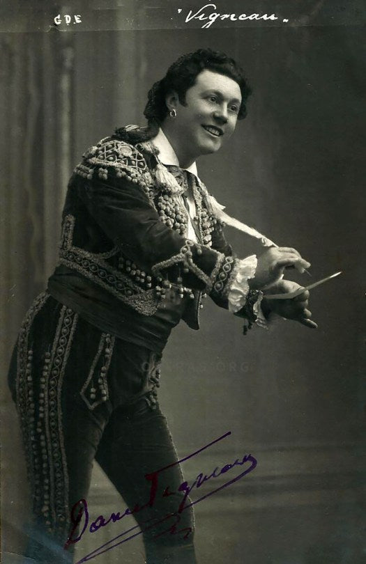 Daniel Vigneau as Figaro