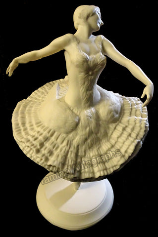 Anna Pavlova - The Dying Swan statue