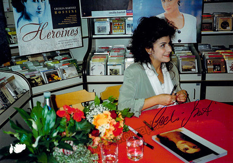 Cecilia Bartoli Signing Autographs