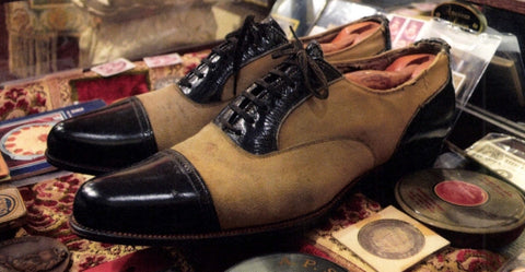 Enrico Caruso´s shoes, with higher heels 