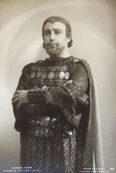 Giovanni Voyer as Tristan