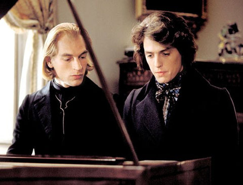 Julian Sands and Hugh Grant portray Liszt and Chopin in the film Impromptu