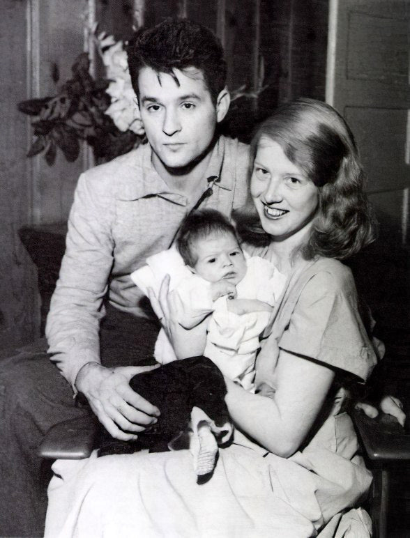 Kapell with wife Rebecca Anna Lou Melson and son David, circa 1949