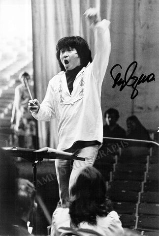 Seiji Ozawa in Performance