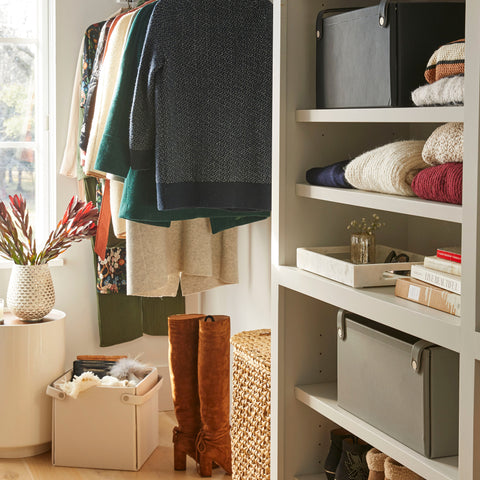 Closet organizing tips