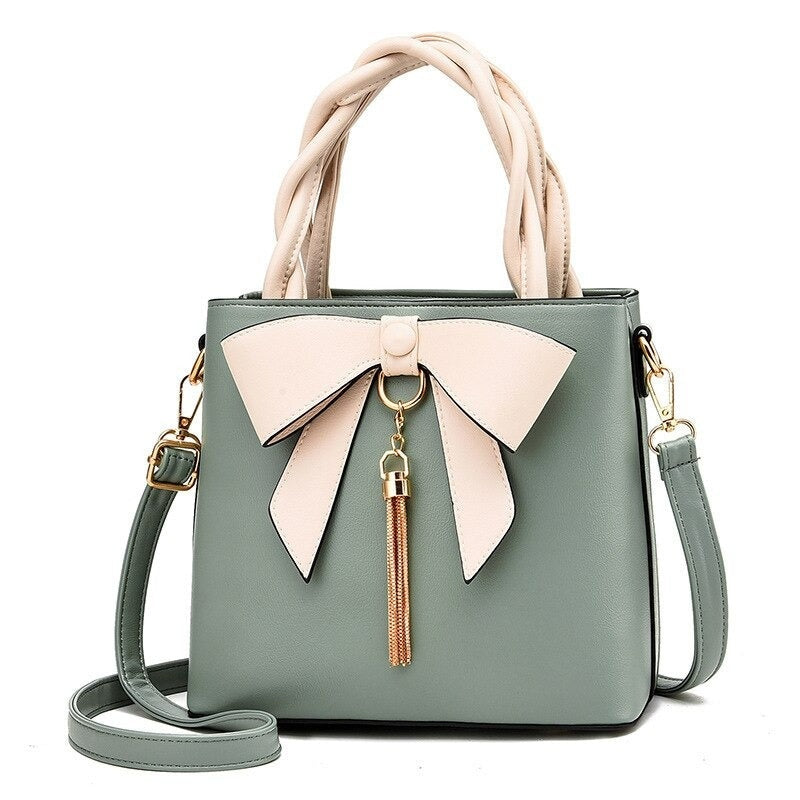The Isabella Handbag