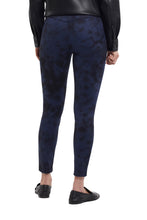 Load image into Gallery viewer, DK. Marine Printed Faux Suede Legging
