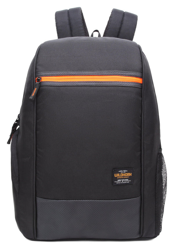 SwissGear Speed-run Gamer Backpack fits up to 17.3
