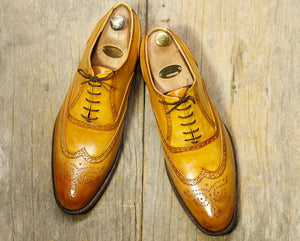 tan colour shoes