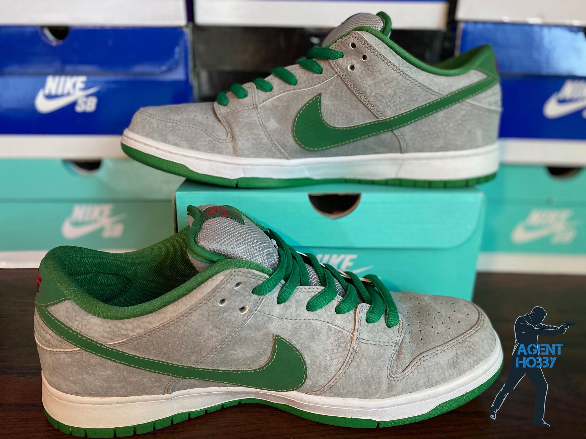 nike dunk sb low medusa