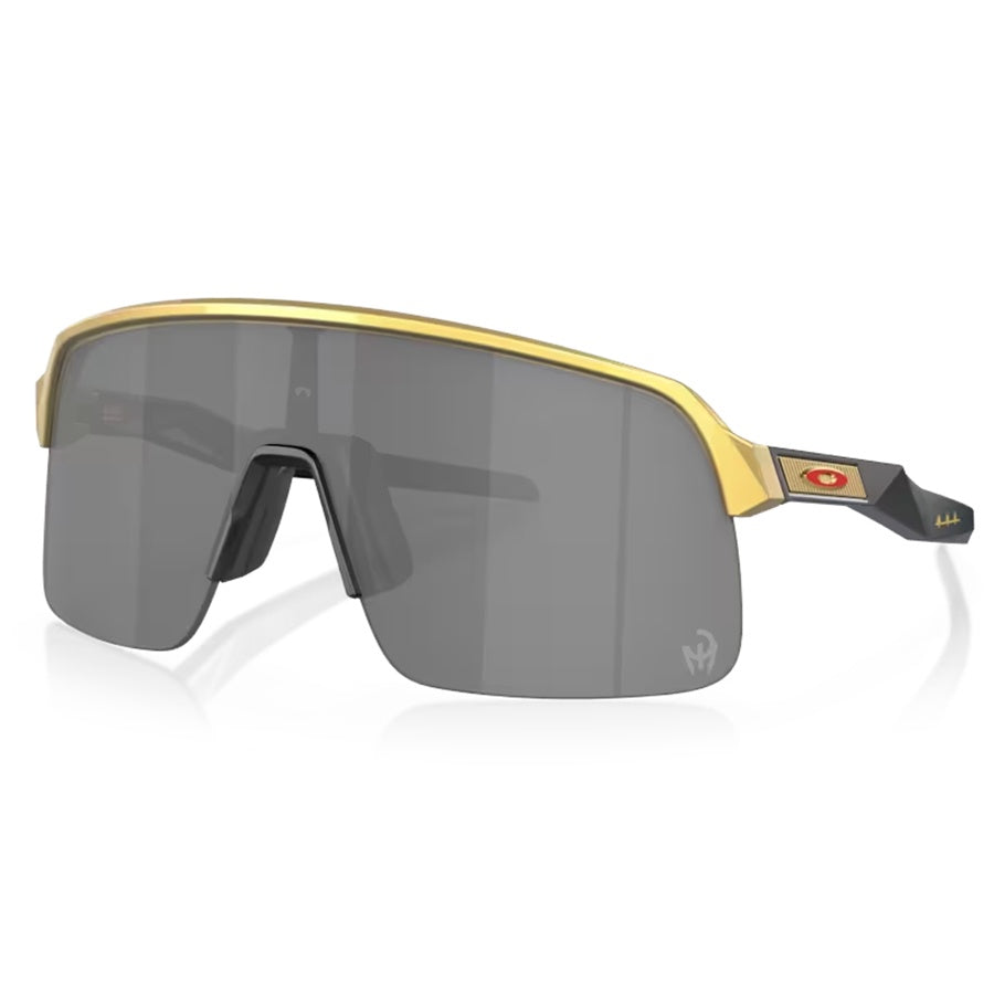 New Oakley Sutro Ti Patrick Mahomes Limited Matte Gold Titanium