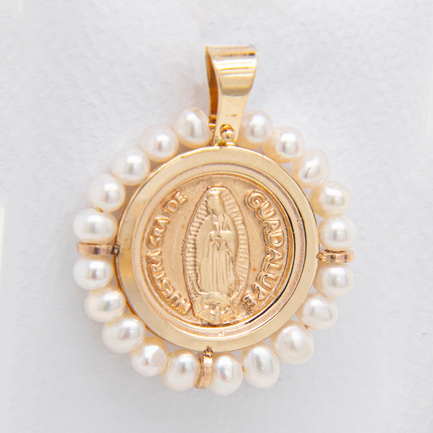 Virgen Guadalupe Round Pearl 16MM Pendant