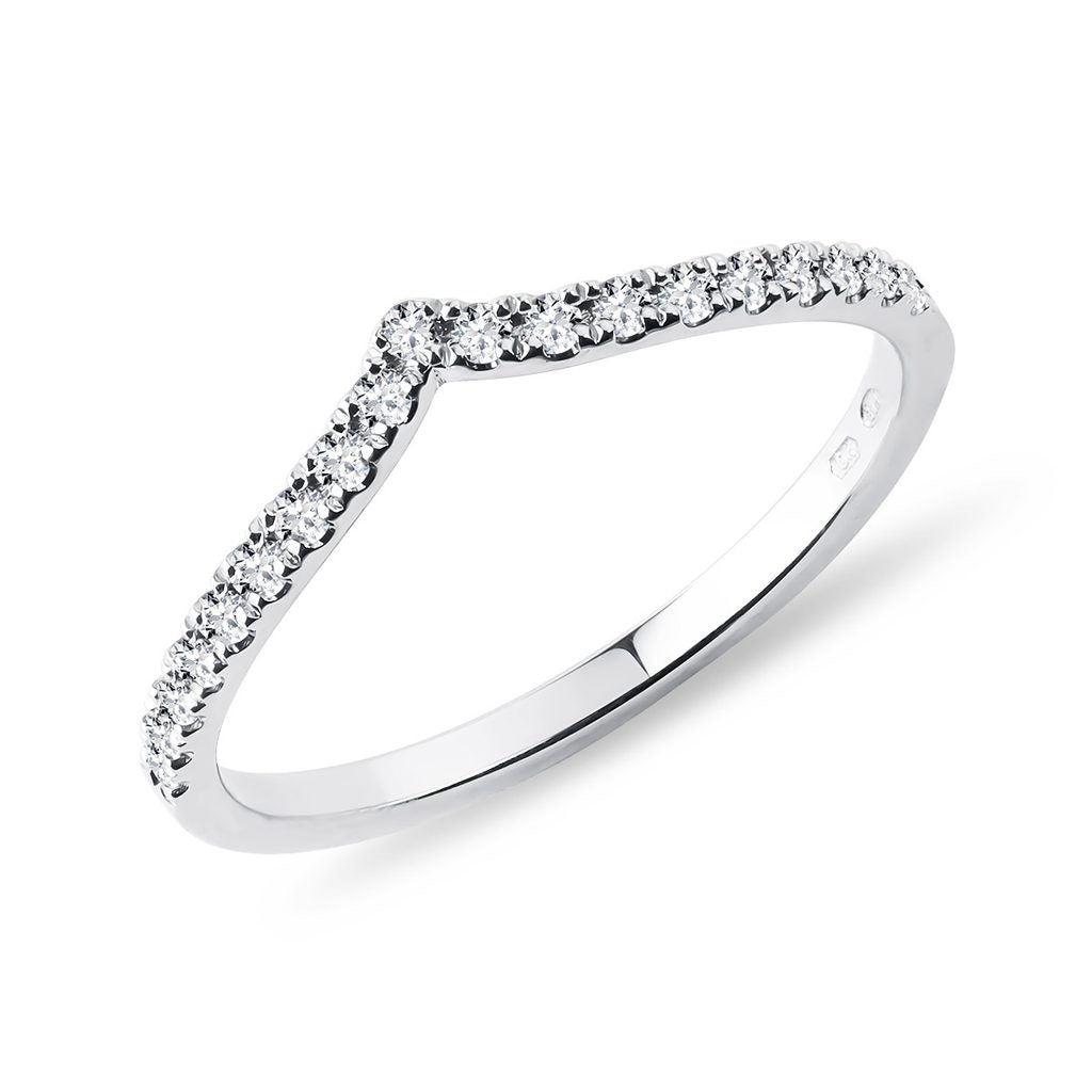 V Curve Thin .09ct Diamond Ring