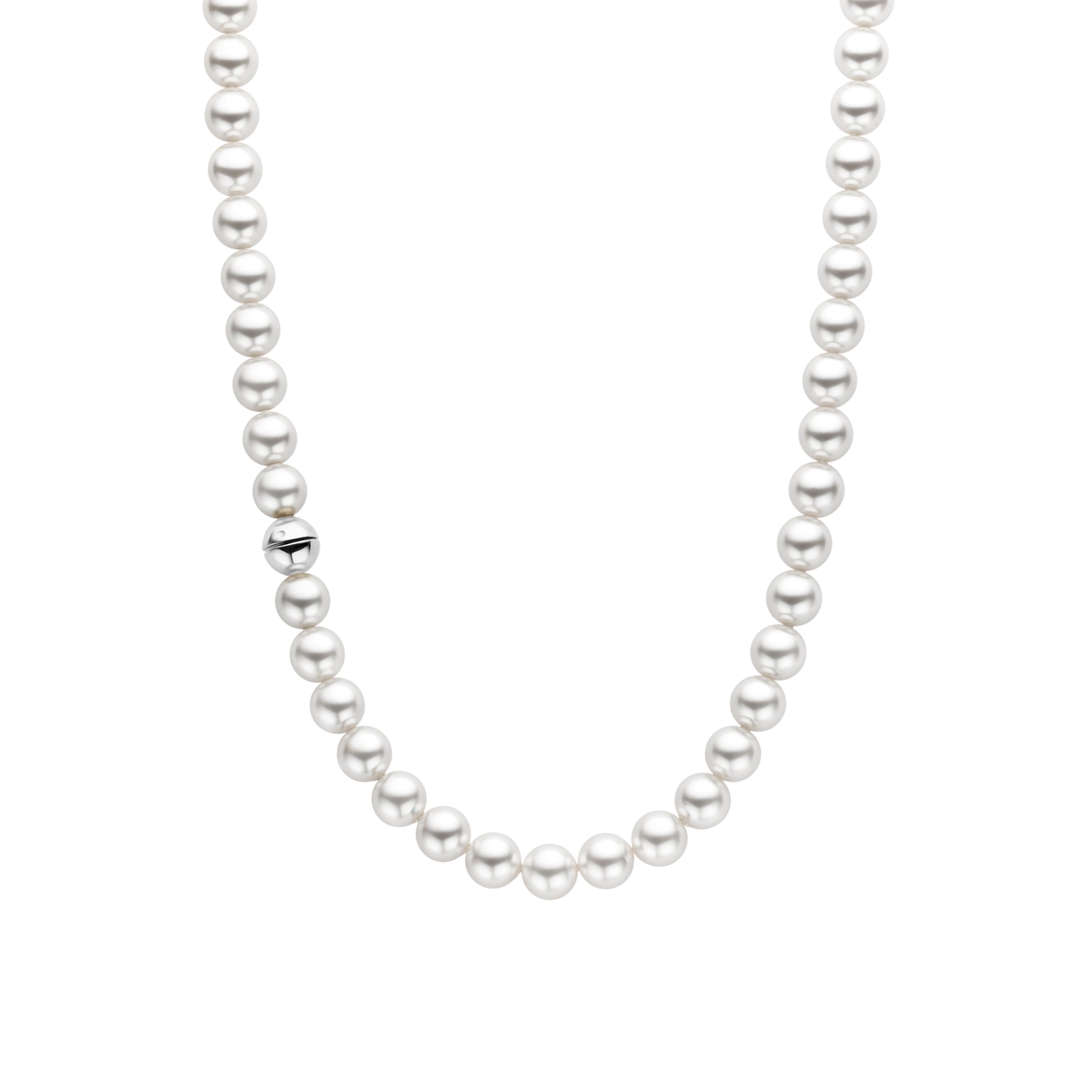 Simplicity Pearls Necklace