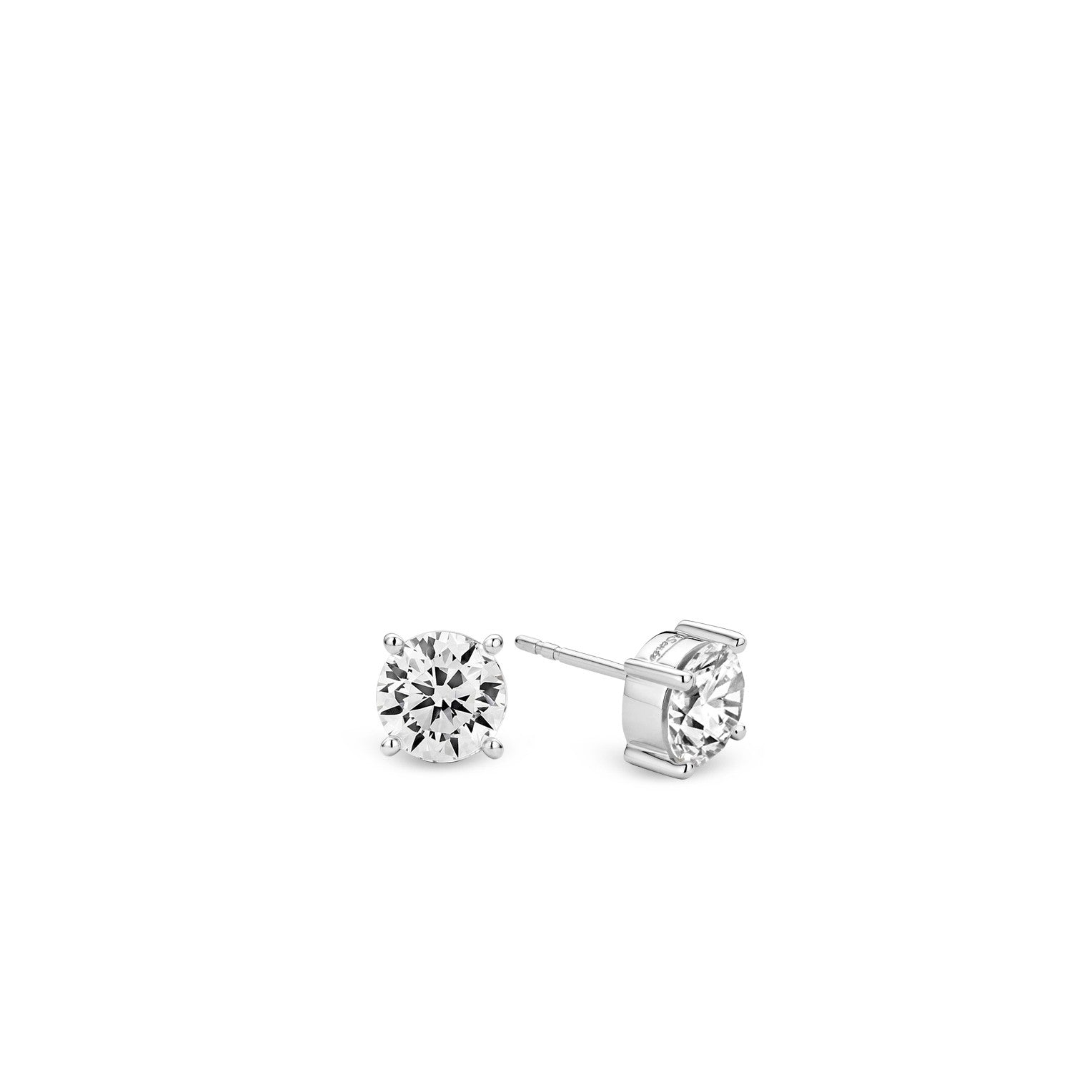 Basic Zirconia Stud Earrings 8mm