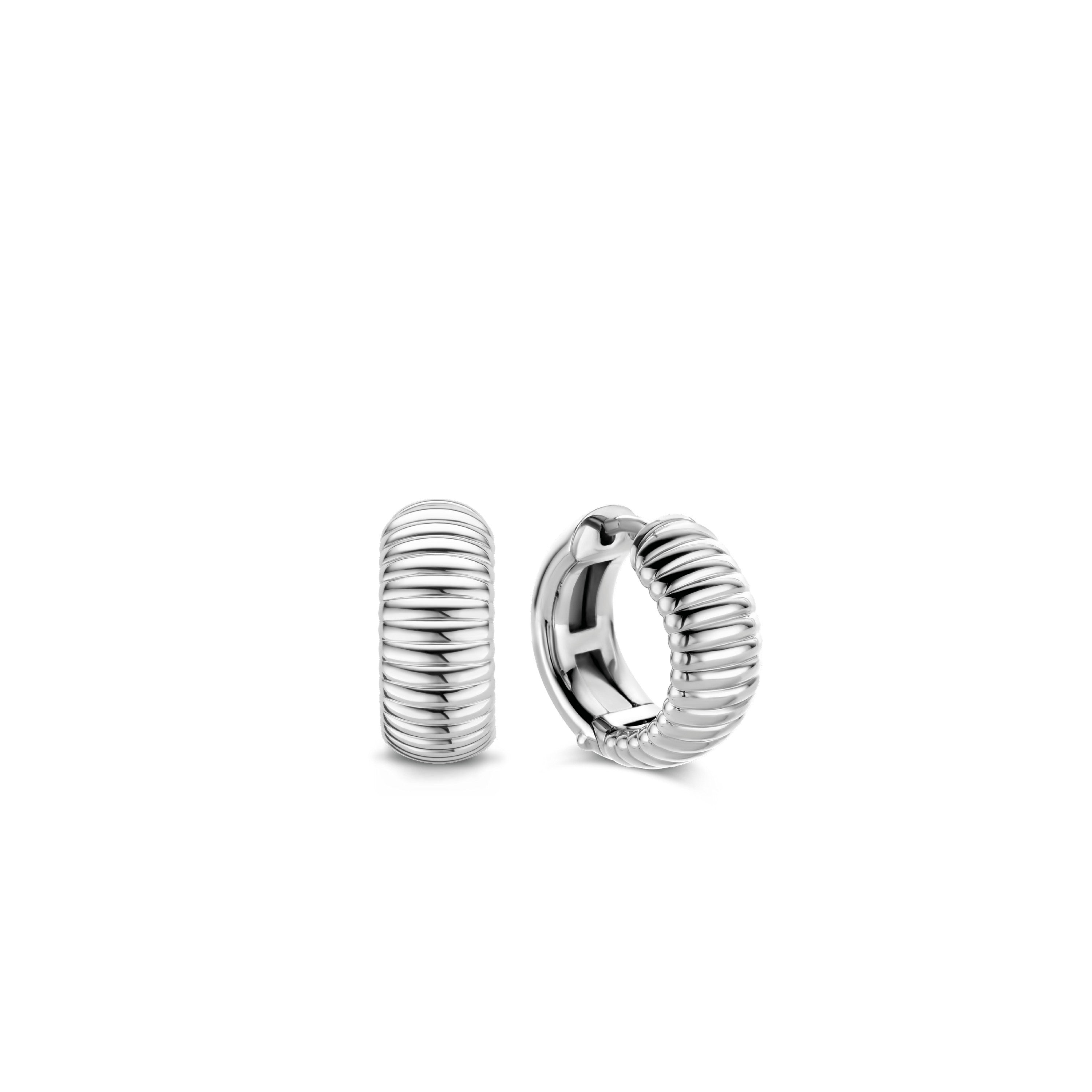 Wide Ribbed Silver Earrings