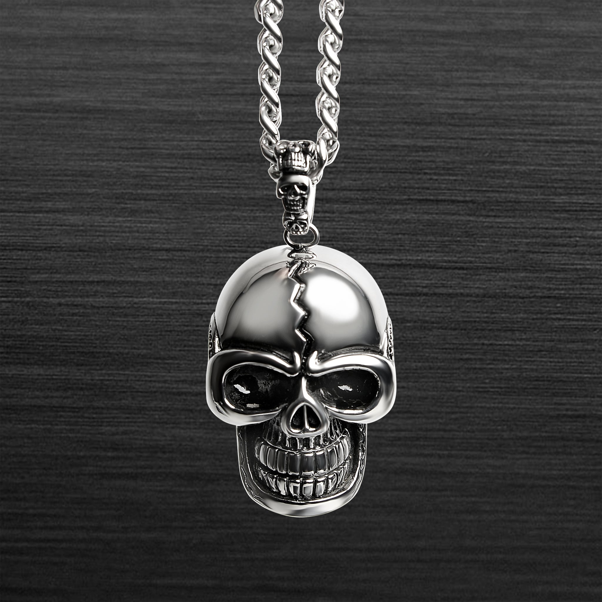 Stainless Steel Large Cracked SKULL Curb Chain Necklace / PDL2001-RTL