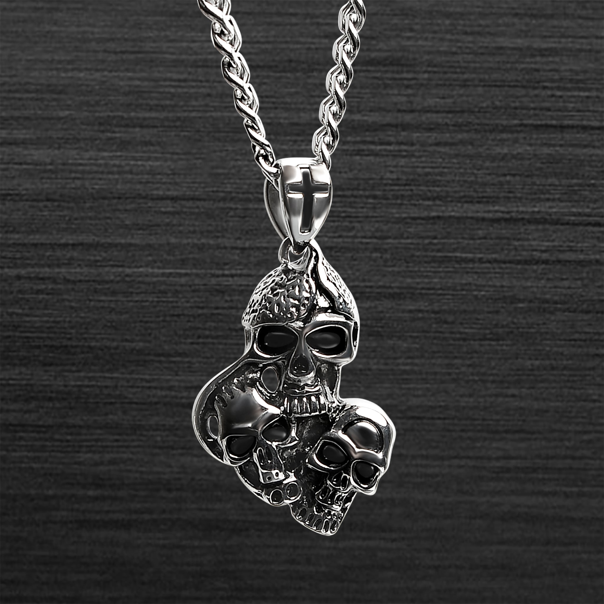 Stainless Steel Three Skulls With Black Cross Curb Chain NECKLACE / PDL2030-RTL