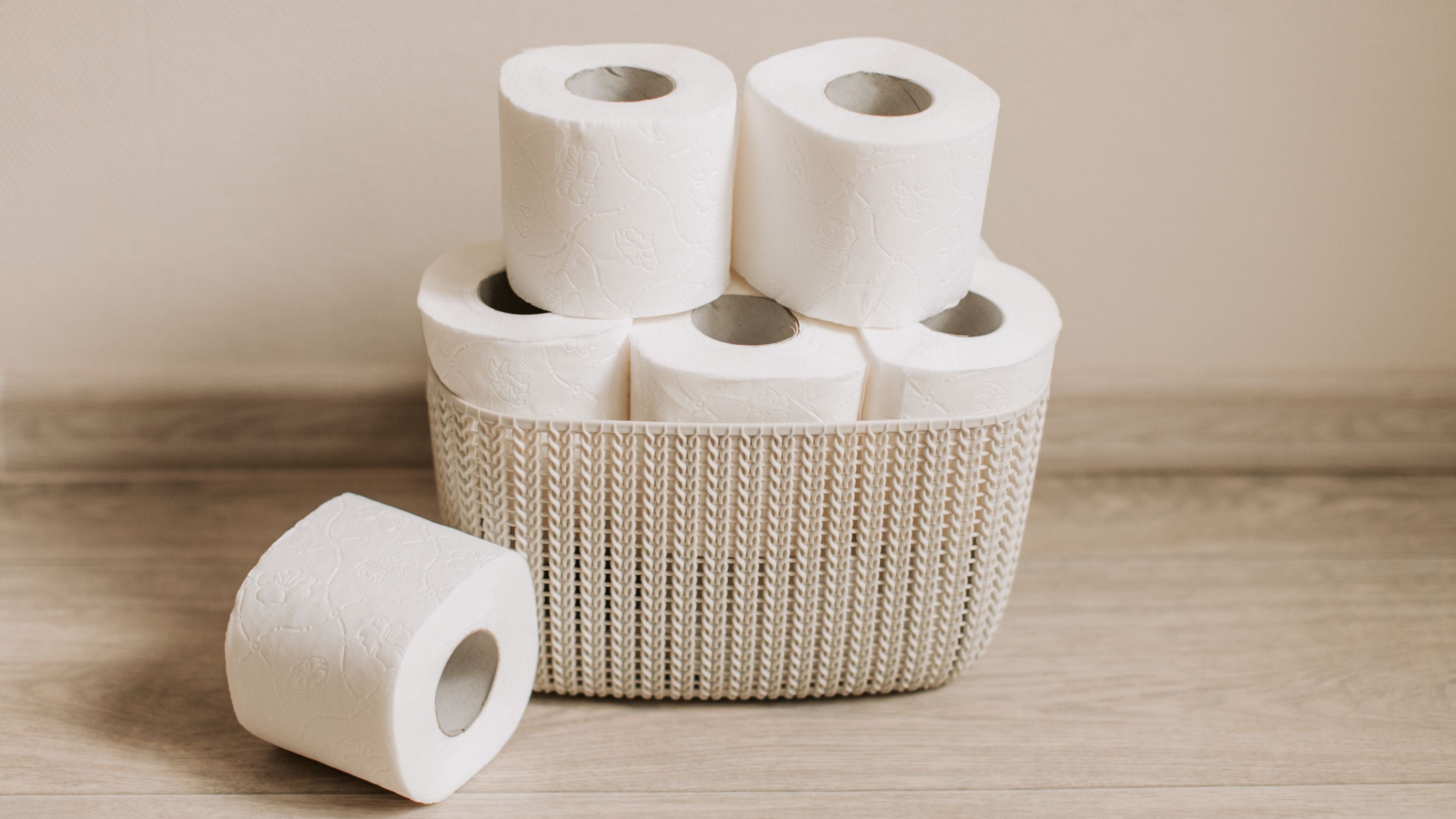 Eco-friendly toilet roll alternatives