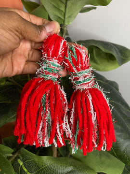 JOLLY TASSEL EARRINGS