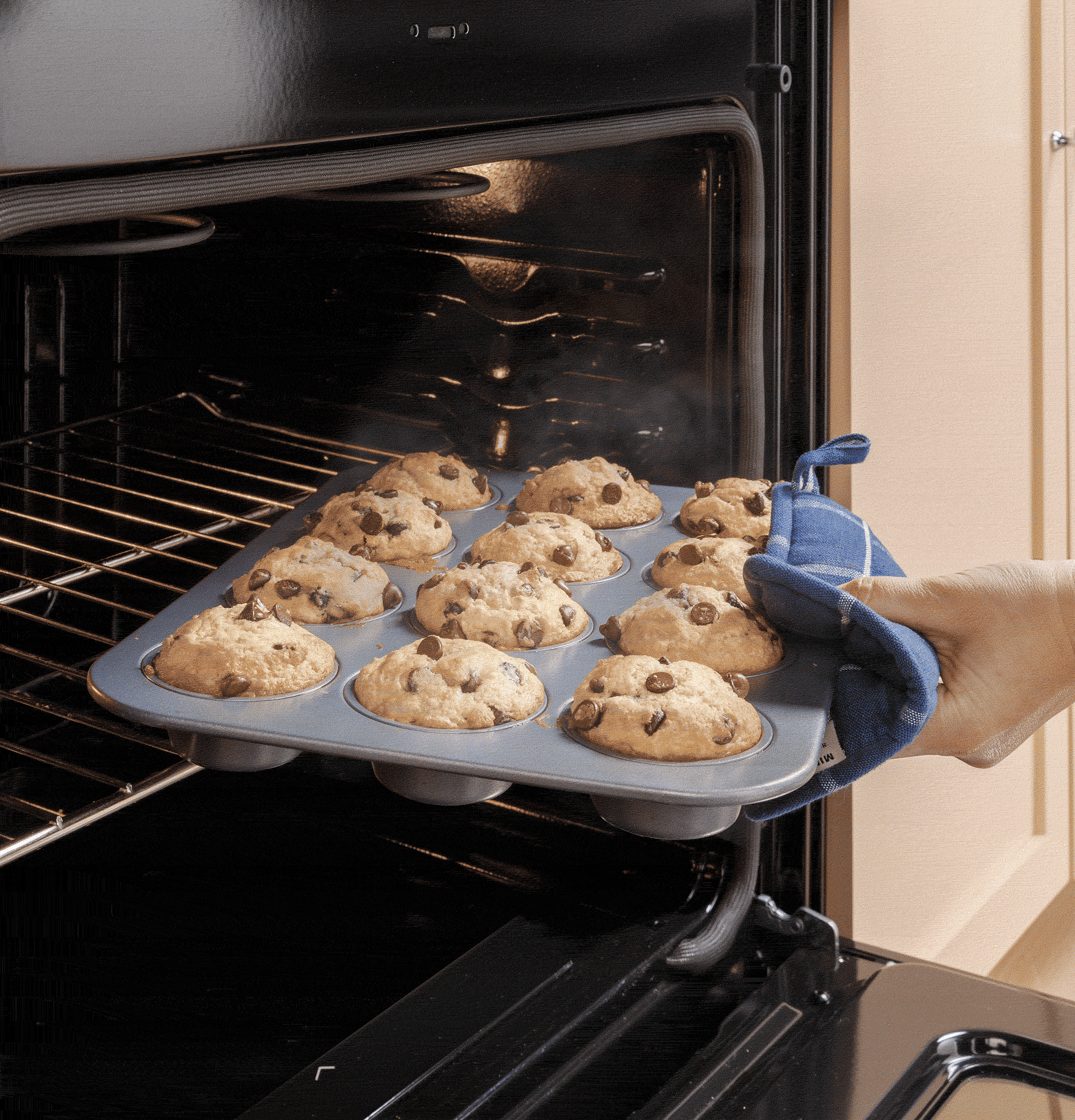 Ge Appliances GRS600AVFS Ge® 30" Slide-In Electric Convection Range With No Preheat Air Fry And Easywash™ Oven Tray - Image 29
