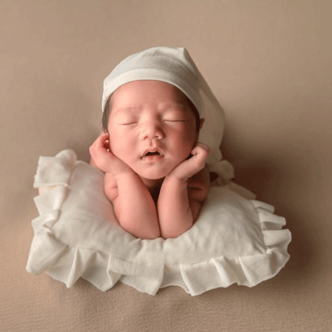 Get Quality Newborn Photography at Amazing Baby and Newborn Photo Studio Malaysia