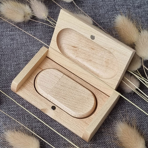 Maple Oval USB with flip top box.