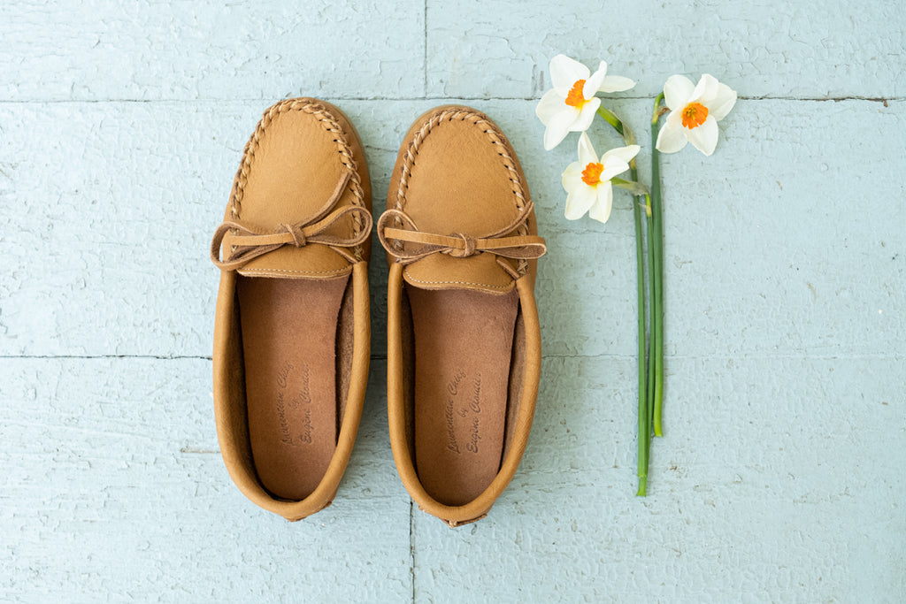 beautiful women's moccasins leather